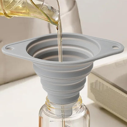 Silicone Funnel, Colla-Psible Funnel, Durability Kitchen Large Wide Mouth, Silicone Funnels for Kitchen Use Filling Bottles, Daily Cooking, and Water or Powder Transfer, Fold Flat for Space Saving