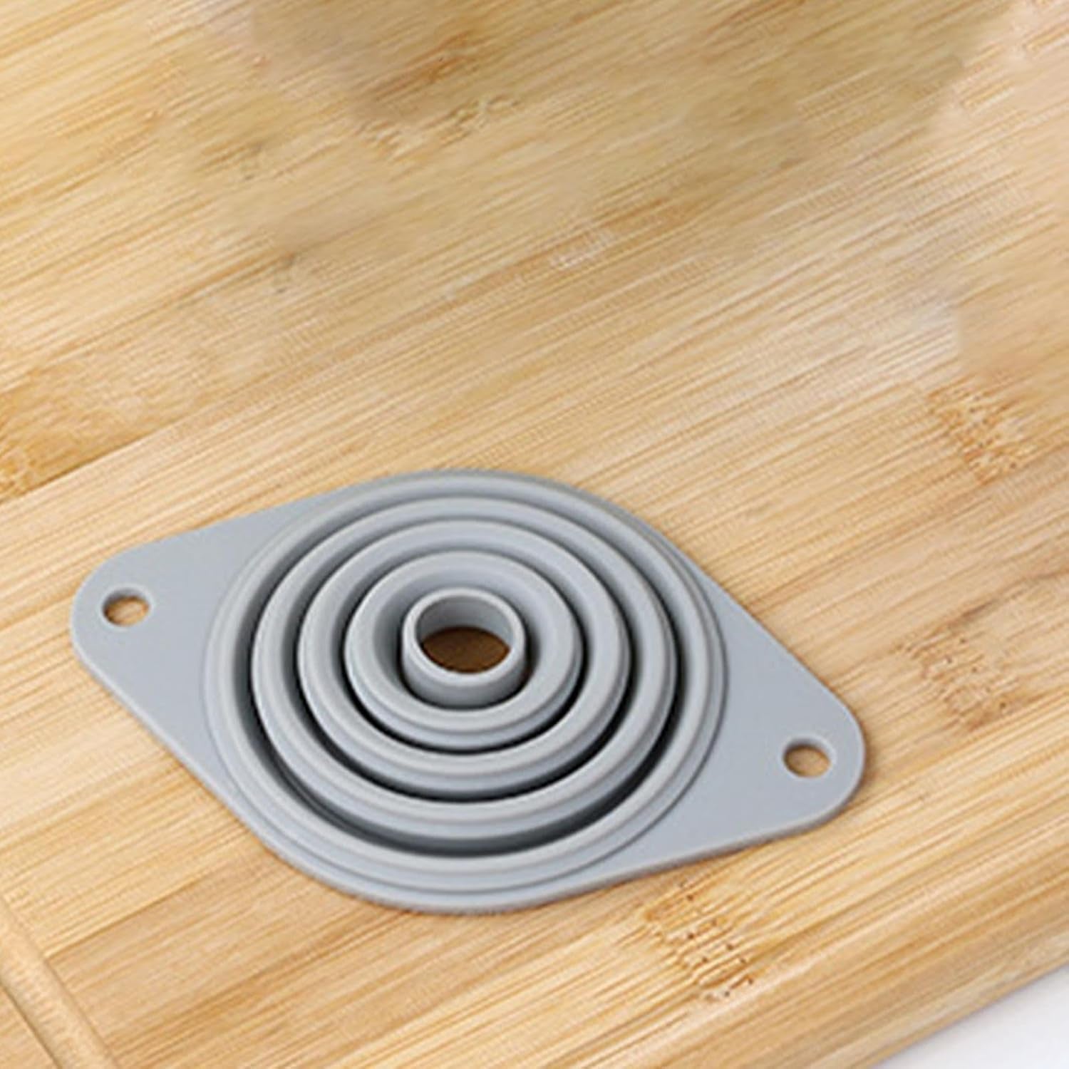 Silicone Funnel, Colla-Psible Funnel, Durability Kitchen Large Wide Mouth, Silicone Funnels for Kitchen Use Filling Bottles, Daily Cooking, and Water or Powder Transfer, Fold Flat for Space Saving